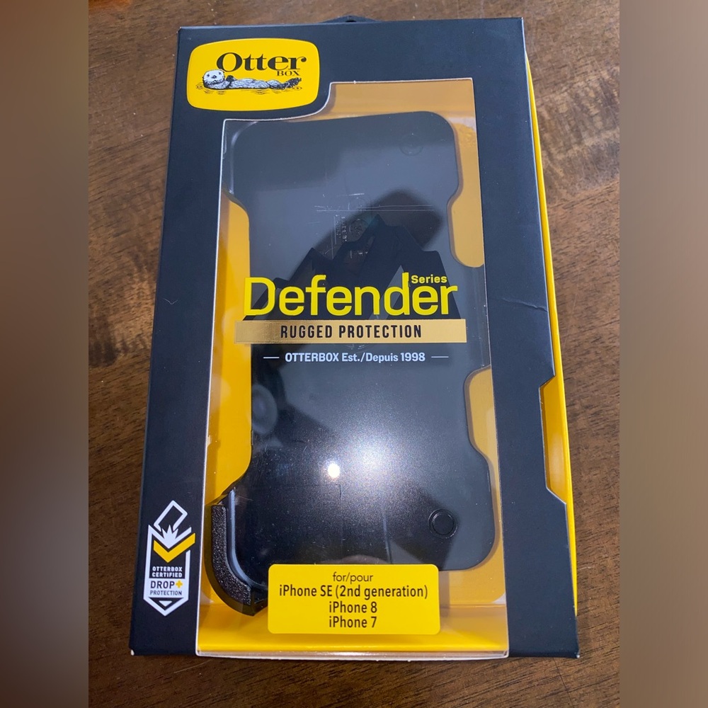‼️5/$25‼️ Otter Box Defender Series phone holster
